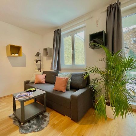 Premium Apartment With Balcony In Classy Area Wien Eksteriør billede