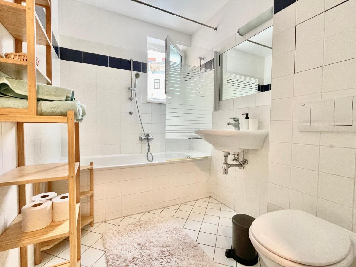 Premium Apartment With Balcony In Classy Area Wien Eksteriør billede